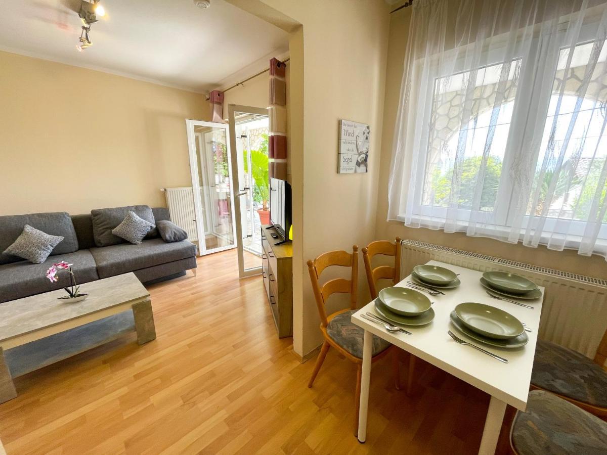Apartments Sams Novi Vinodolski Buitenkant foto